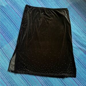 Classic Black Velvet Midi Skirt with Rhinestone Hem